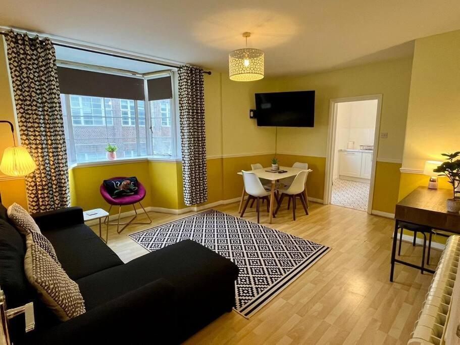 Central Brighton Pavilion Pad. 외부 사진